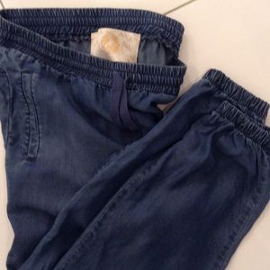 Bella Dahl chambray pocket joggers